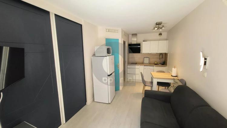 Menton Casino - appartement avec terrasse - vue jardin