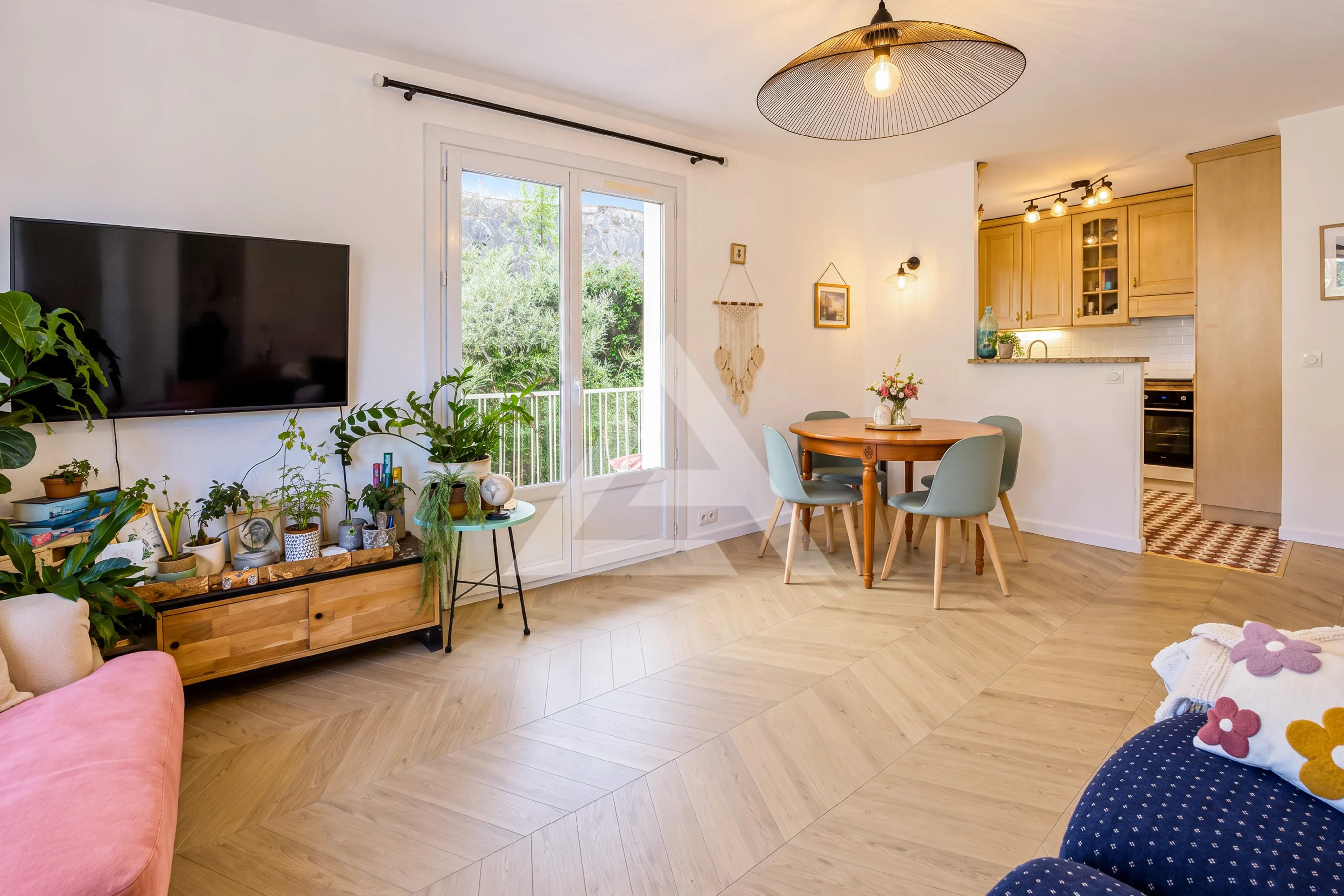 Menton Borrigo - Appartement 4 pièces traversant