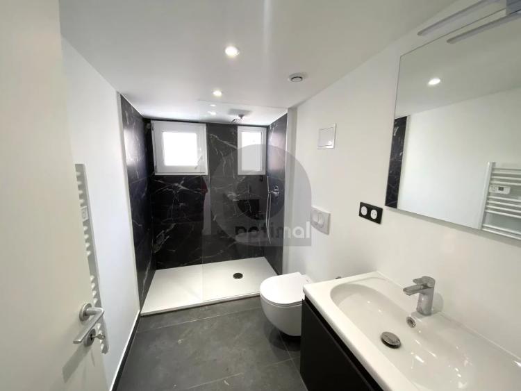 A VENDRE MENTON CENTRE 3P DERNIER ETAGE 62M2 AVEC TERRASSE 38M2