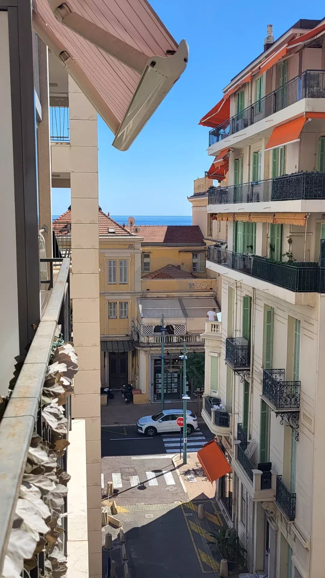 Menton Casino - Coquet studio - Immeuble récent - 100 mt des plages