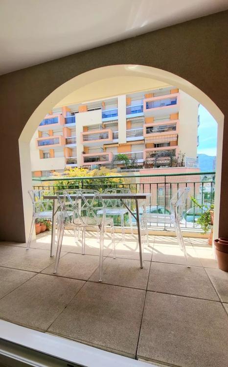 Menton centre ville - Appartement 2 Pièces - terrasse et parking