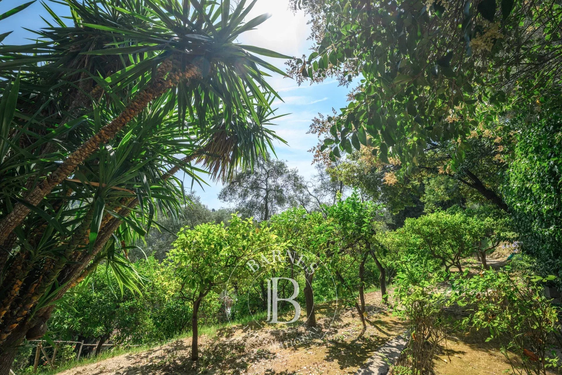 MENTON – PROPRIÉTÉ DE CHARME REMARQUABLE