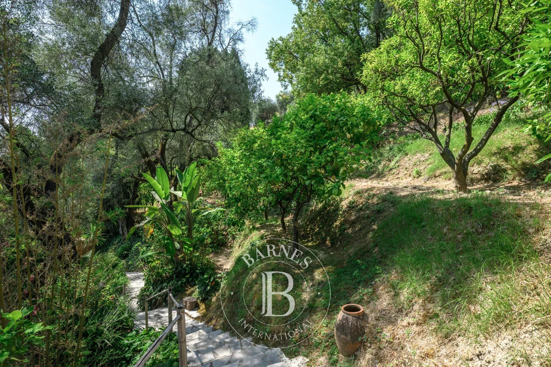 MENTON – PROPRIÉTÉ DE CHARME REMARQUABLE