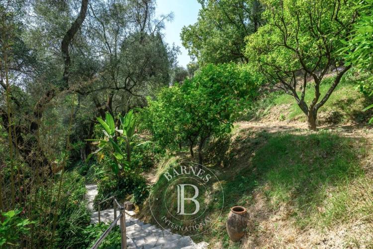 MENTON – PROPRIÉTÉ DE CHARME REMARQUABLE