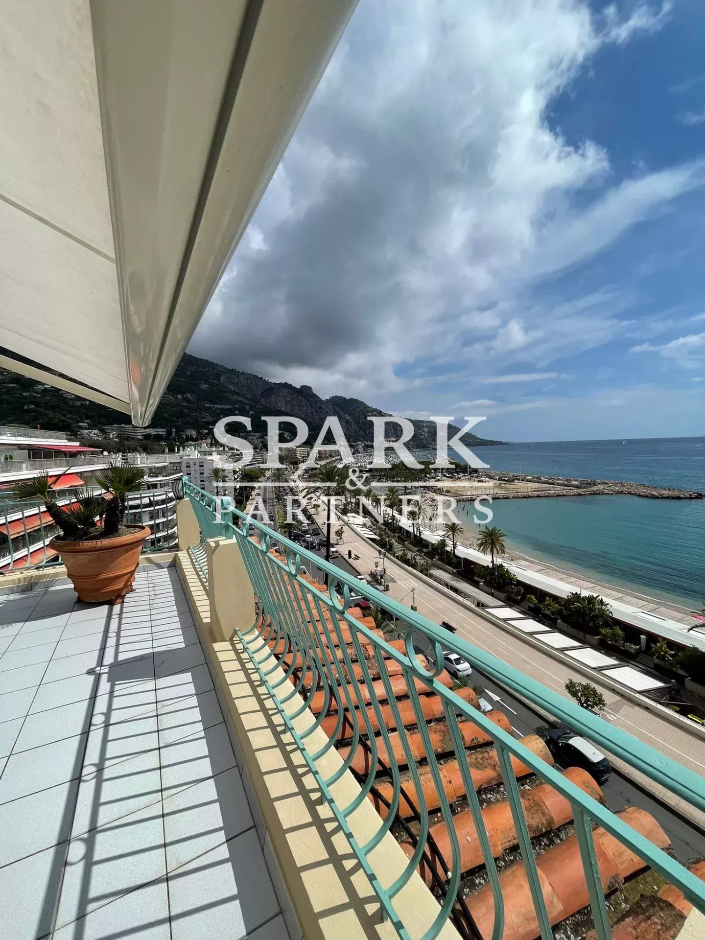 Menton - Garavan - Penthouse 2 pieces vue mer panoramique