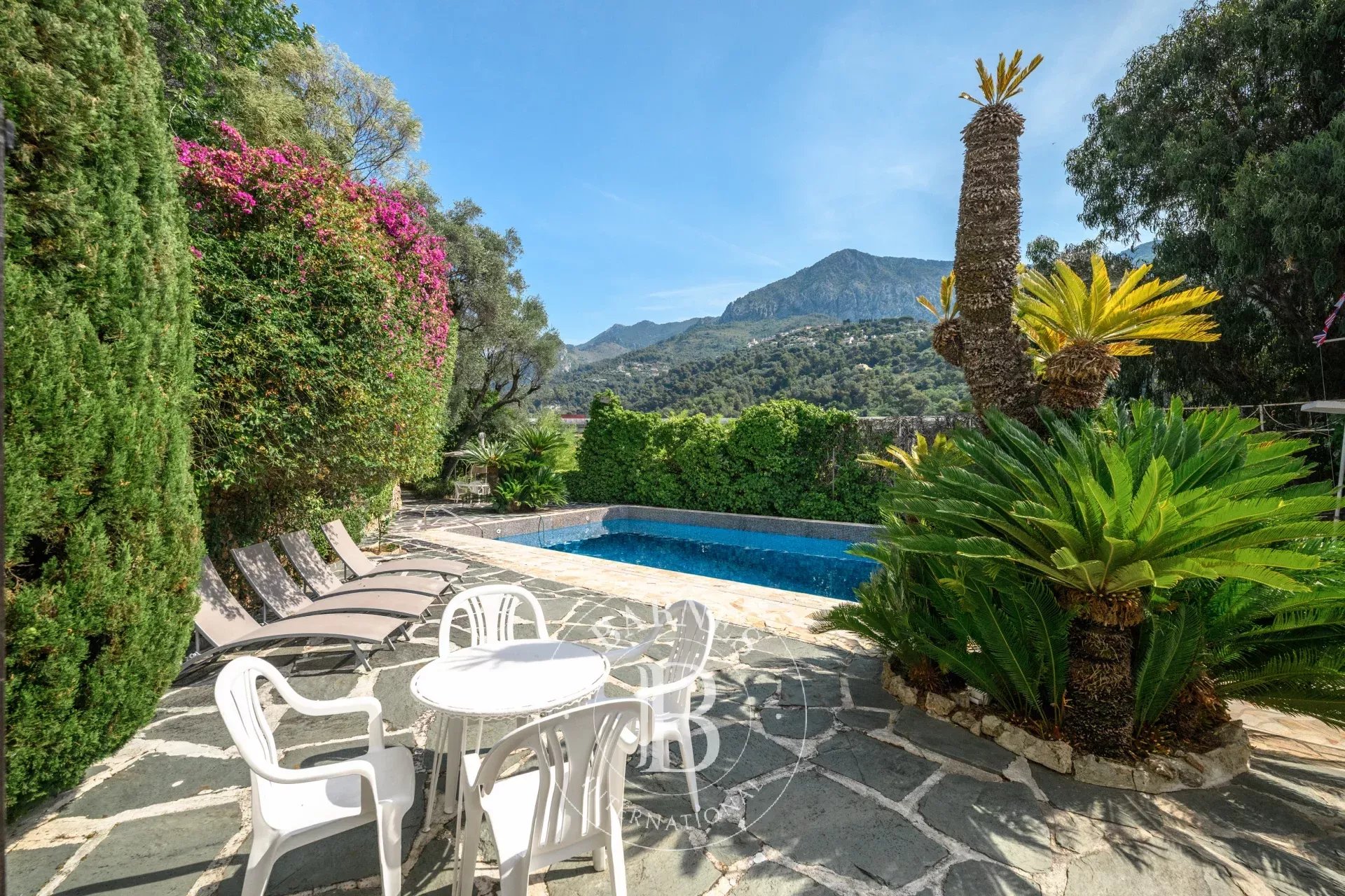 MENTON – PROPRIÉTÉ DE CHARME REMARQUABLE