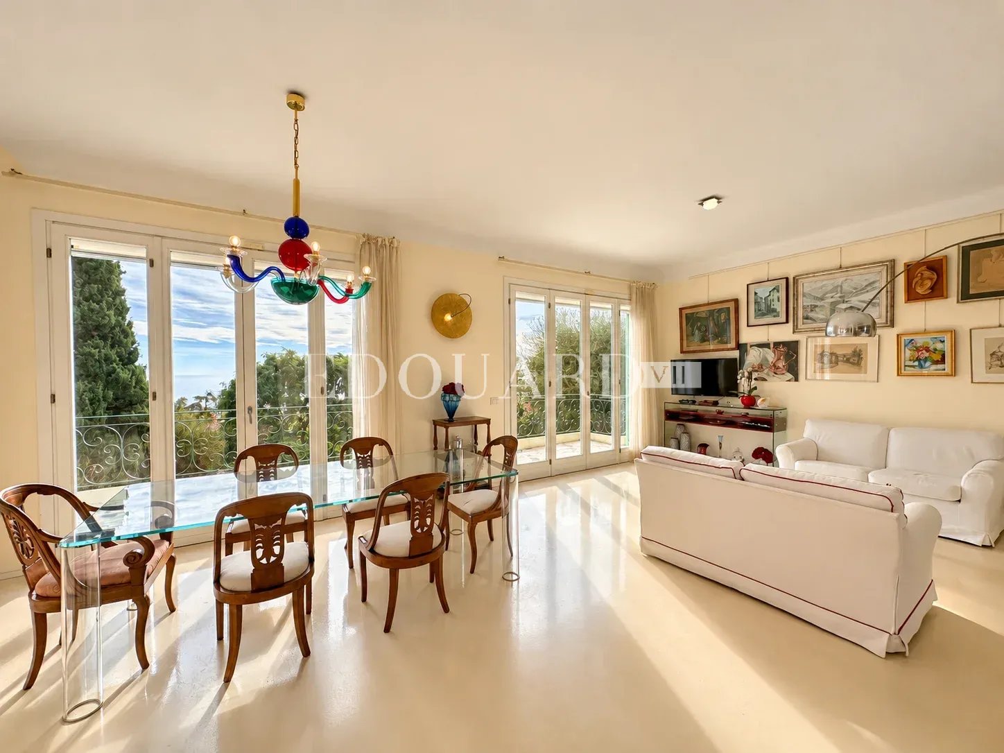 Magnifique haut de villa avec terrasse, splendide vue mer panoramique, jardin, piscine et garage