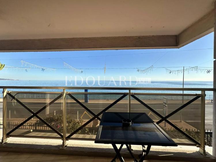En exclusivité trois pièces avec balcon, splendide vue mer et garage, proche des écoles et du Parc Koaland