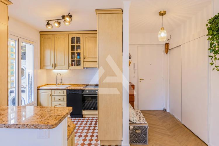 Menton Borrigo - Appartement 4 pièces traversant