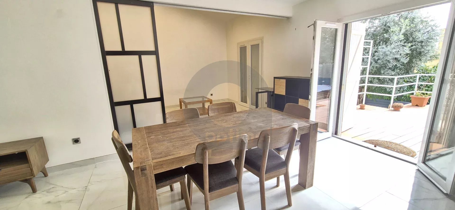 ? Charmante Maison de Ville mitoyenne avec Vue –Mer et Menton Quartier Garavan, Menton