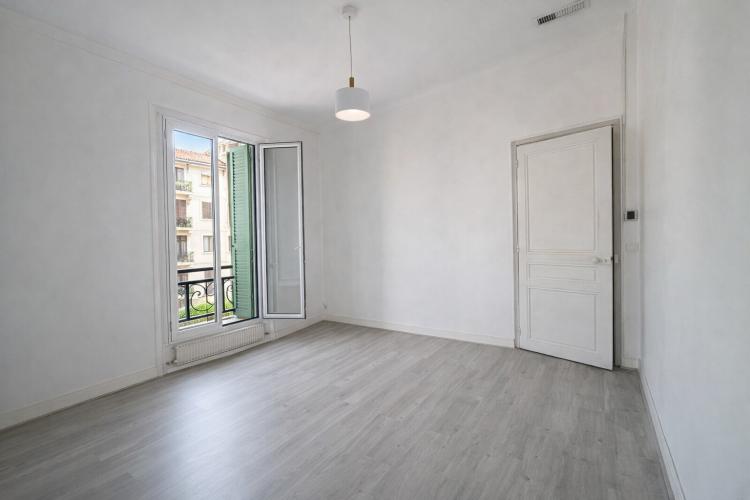 Grand appartement 5 pièces – Menton